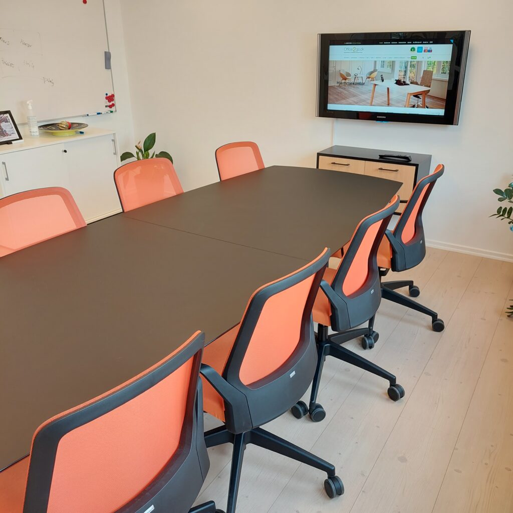 Buddy - mødebordsstol - Udstillingsmodel - 14 stk