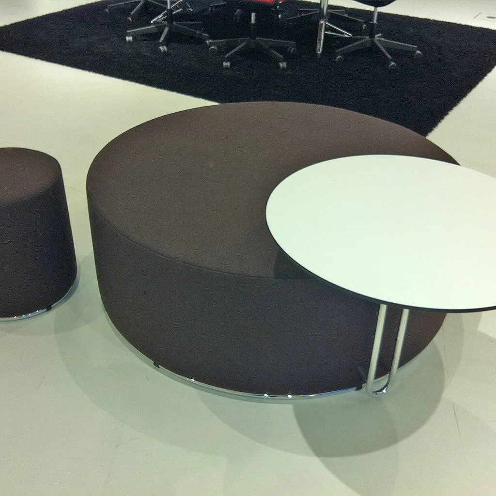 Call Ø 135 cm med bord. - Billede 2